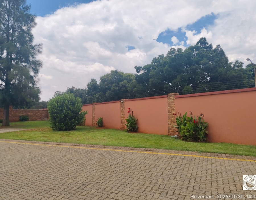 2 Bedroom Property for Sale in Vaalpark Free State